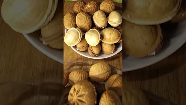 Очень вкусные орешки со сгущенкой!#shorts#орешки#орешкисосгущенкой#short