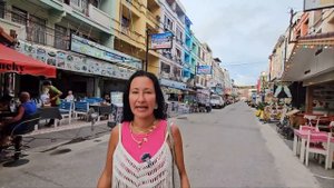 Паттайя. Ищем Шашлык на Ночном Рынке на Джомтьене. Крокодил. Том Ям с пельменями.
