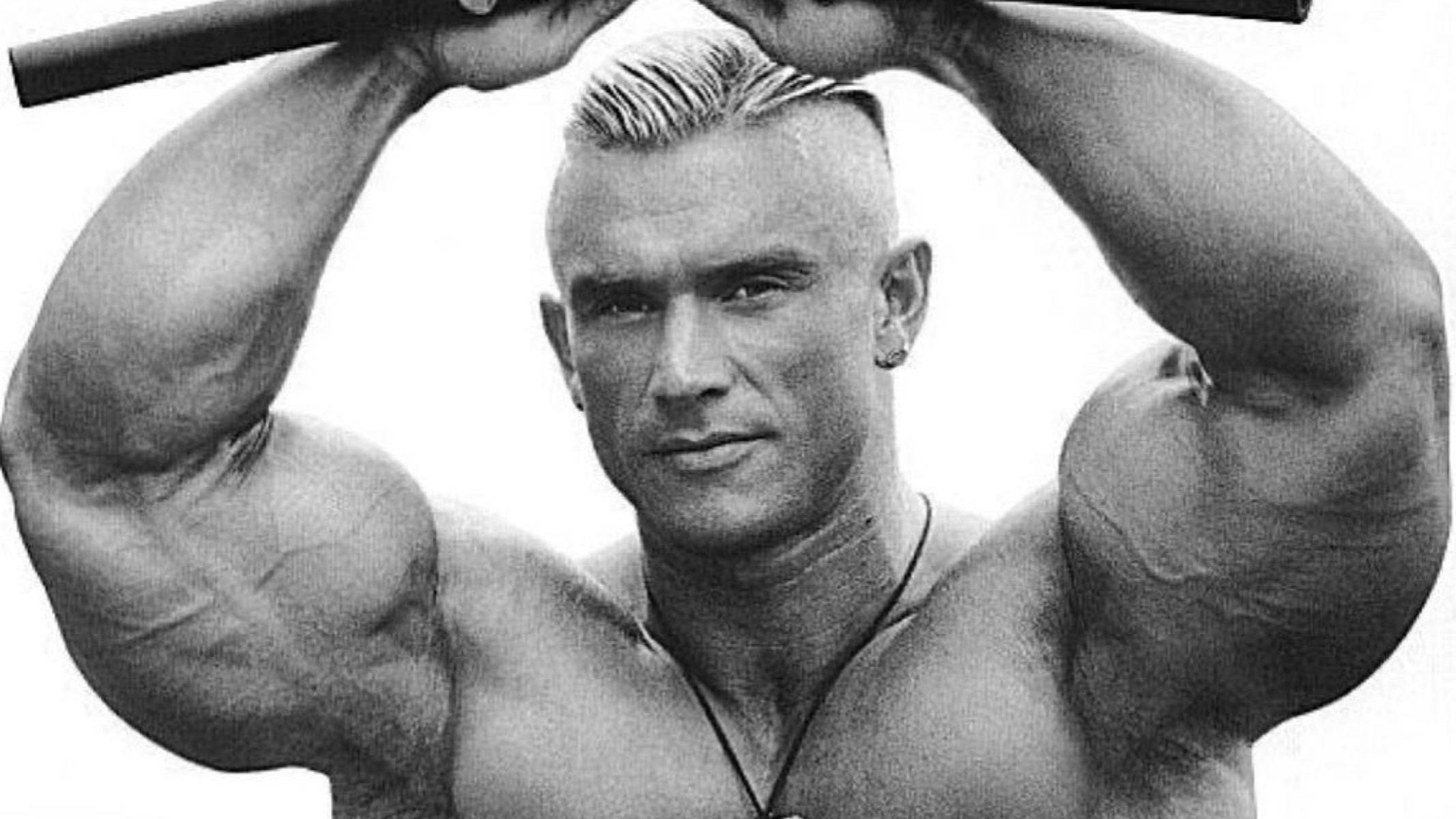 Ли Прист (Lee Priest)