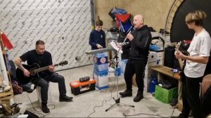 Песня "Роботы"