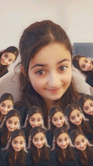 страшная история на ночь с колонкой Алисой