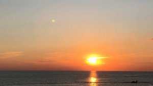 Закат солнца на море. Такое надо лицезреть!!! Это что-то неописуемо!