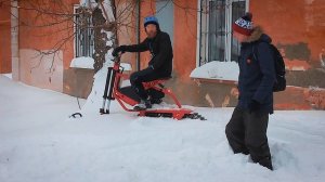 тест-драйв и обзор самый дешевых электрических снегоходов