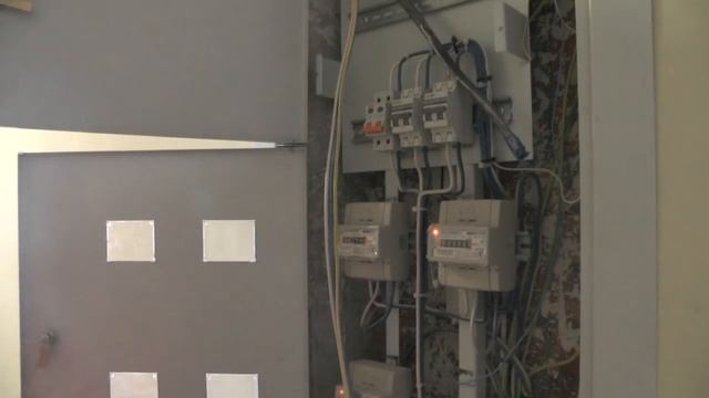 Электромонтаж в квартире , ввод  выключатель нагрузки