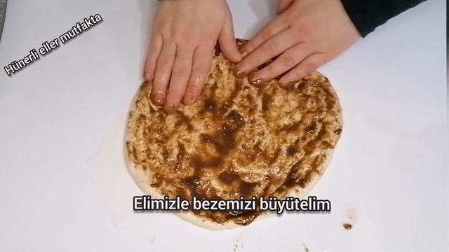 Paylaş✅bu böreği daha önce yapmadığıma çok pişmanım 😔tel tel ayrılan haşhaşlı mükemmel bir börek