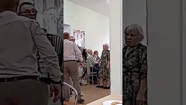 Исчезли солнечные дни.