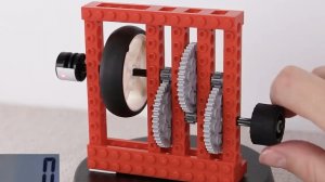 Крутим колесо из Лего быстро ВРУЧНУЮ.