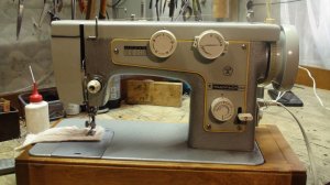 С чего начать ( а может на этом и закончить) ремонт и Т.О. любой швейной машины.......