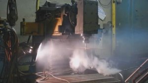 Формирование воздушного вихревого тороида закрученым потоком воздуха, движущимся в противоток