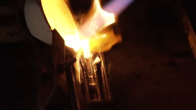 NICOLS Su Joyería Artesanal de Confianza - De la mina al Corazón - Joyas Sostenibles смотреть онлайн