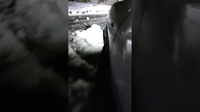 Гребем по снежной каше на Nissan Juke на АКПП смотреть онлайн