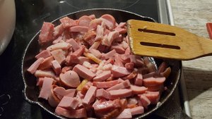 Готовим мясную сборную солянку #рецепт #солянка #отрывбашки