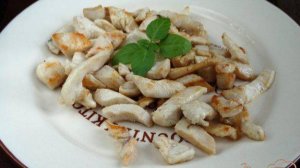 Куриная грудка с лимоном и тимьяном