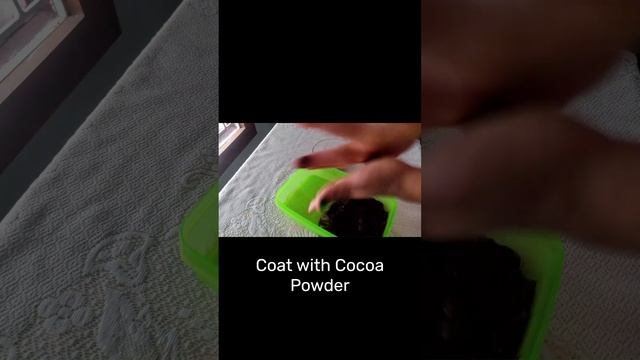 Chocolate Truffles #shorts #shortsvideo #truffles #chocolatetruffles #youtubeshorts