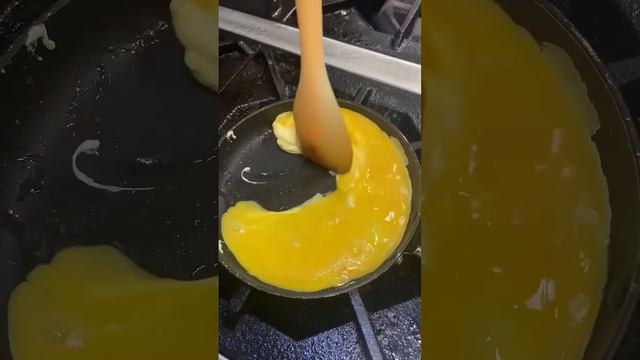 Crumble egg #shortvideo #shorts смотреть онлайн