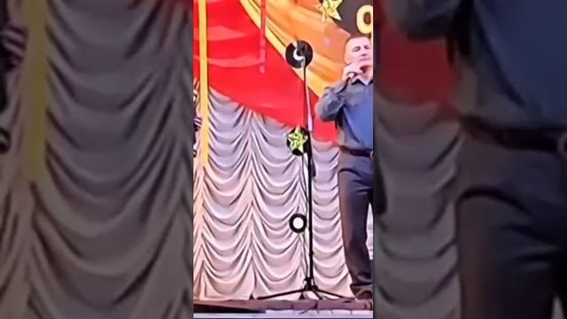 А БЕЛЫЙ ЛЕБЕДЬ НА ПРУДУ ( ЛЕСОПОВАЛ)