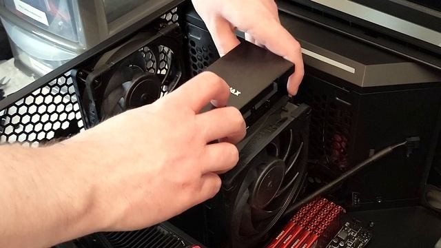 Air Vs Liquid Cooling In The Fractal Torrent Compact смотреть онлайн