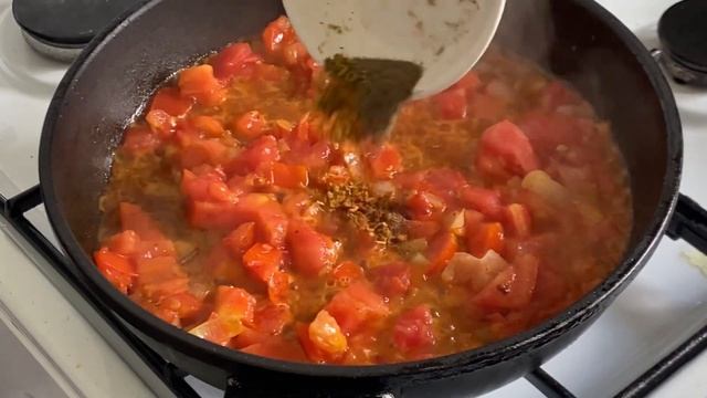 Спагеті з фаршем. Рецепт найсмачнішої пасти Болоньєзе. Італійська паста.