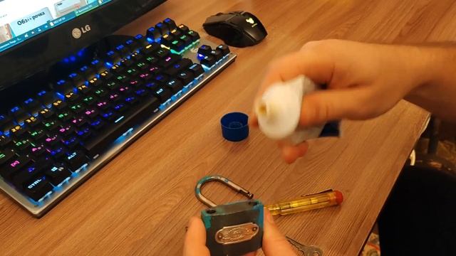 Не закрывается навесной замок со съемной дужкой заело дужку смотреть онлайн