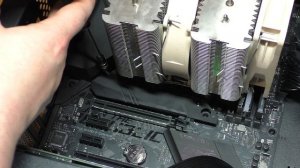 Установка ssd m2 KingSpec 512Gb