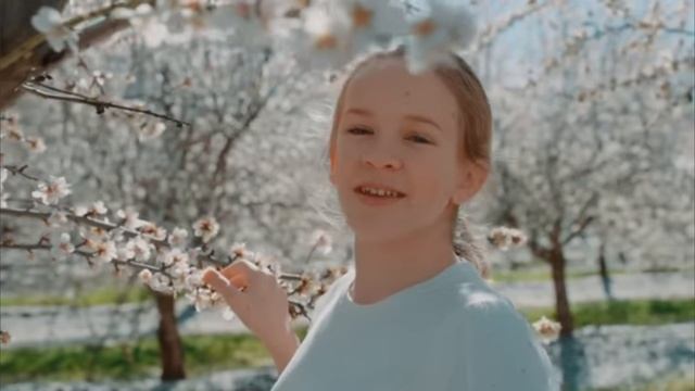 Семья Бальжик. Храни свое сердце чистым Детская христианская песня.