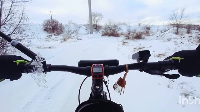 Вдоль берега на фэтбайке