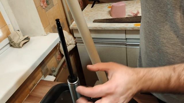 Вниз опускается сиденье стул под весом что делать ? смотреть онлайн