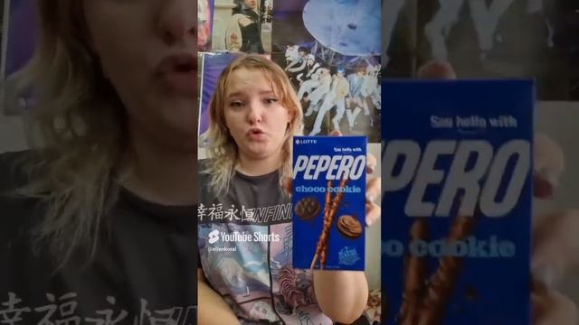 Пробую корейские сладости/ шоколадные палочки PEPERO #распаковка #мукбанг #корея #shorts