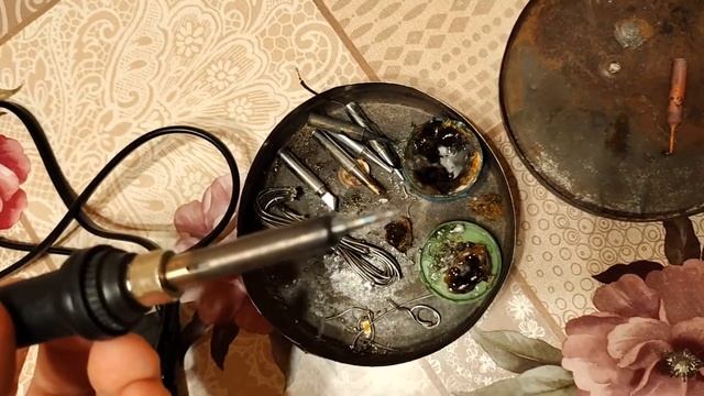 Китайский синий паяльник не паяет не плавит олово что делать ? смотреть онлайн