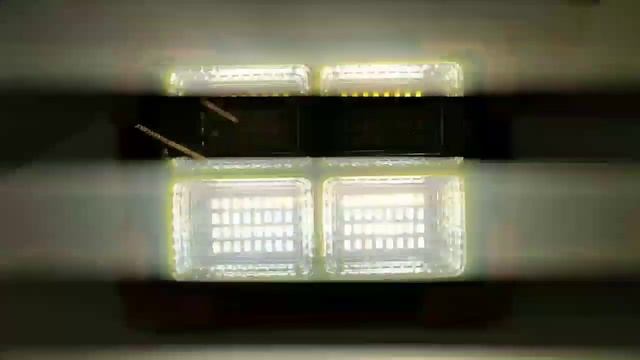 Фонарь аккумуляторный с солнечной батареей. С возможностью подзарядки телефона. смотреть онлайн