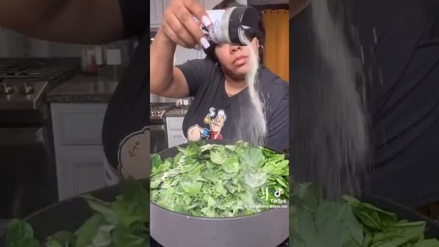 Cream spinach recipe.#shortsvideo #utubeshorts #spinach смотреть онлайн