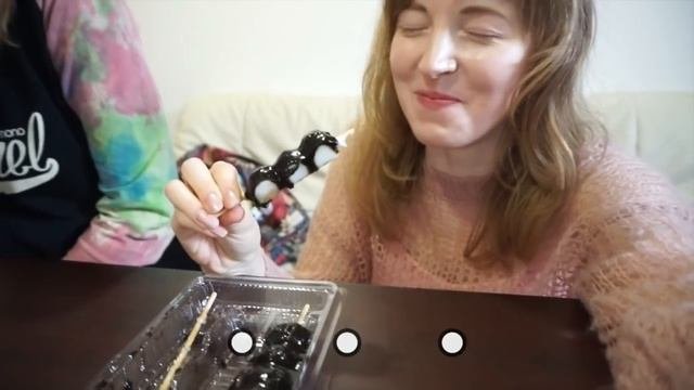あしや激おこ?!リサ&アリョーナごま団子食レポ～‼・Кунжутный оданго