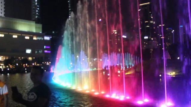 KUALA LUMPUR - KLCC VLOG