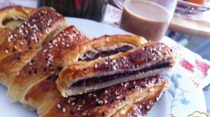 Слоеный пирог с шоколадом