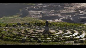 А ты готова меня любить_