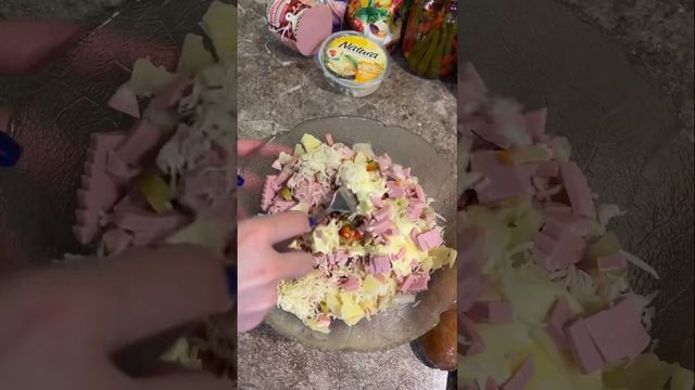 Пицца за 5 минут, пицца на багете, ленивая пицца #быстрыйрецепт #вечерпослеработы #вкусныерецепты