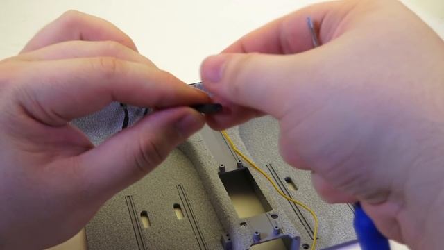 Назад в Будущее, ДеЛориан (45-50) - Салон, проводка и мини-стяжки смотреть онлайн