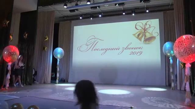Видеооператор и фотограф Владимир. Последний звонок.