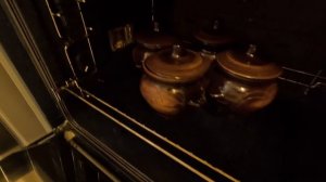 Мясо в горшочках в духовке. Простой рецепт