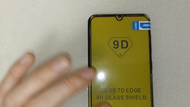 Как приклеить защитное стекло на телефон, как ровно приклеить защитное стекло на телефон смотреть онлайн