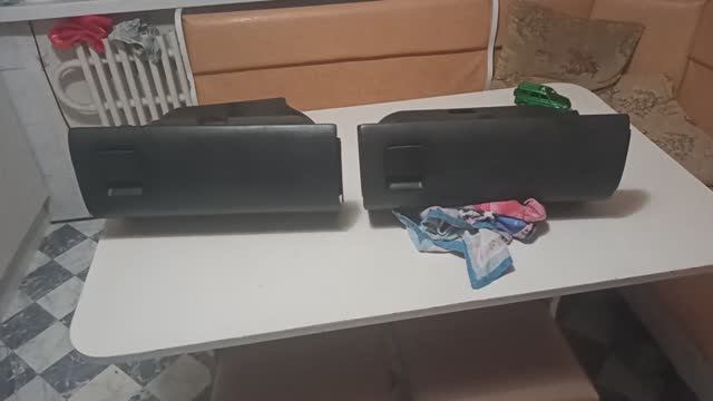 Чем отличаются бардачки на пассате б3. Про запчасти на пассат б3. Какие бордочки ставят на пассат б3