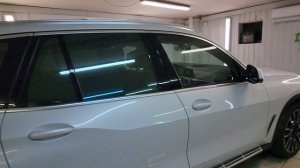 BMW X5 - затонировали заднюю часть плёнкой SUNTEK infinity, передние атермальной Ultra Vision XAIR