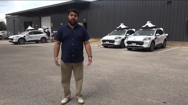 Self-driving cars rolling around in Austin | KVUE смотреть онлайн