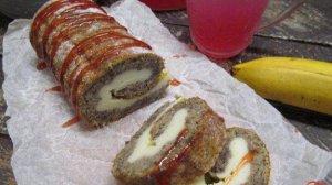 Банановый рулет с творожной начинкой