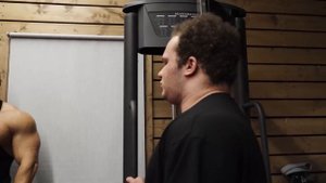 КАЧАЕМ ПЛЕЧИ С МИНИ ПЕККОЙ