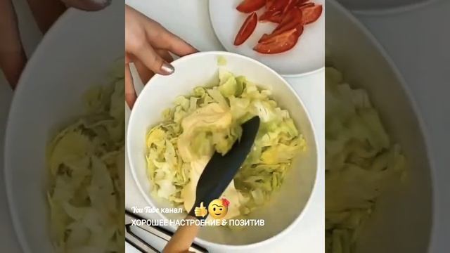 Салат "Цезарь".👩🍳 #shorts #салатцезарь #салат #короткиевидео #shortsvideo #short #рецепты #еда