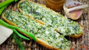 Горячие бутерброды с моцареллой и зеленью