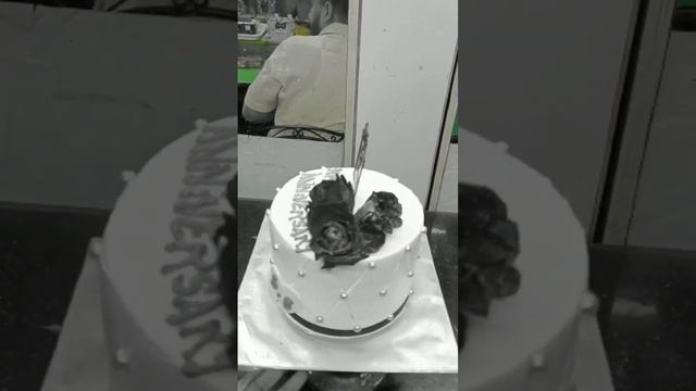 Black and white cake . Happy anniversary cake #happyanniversary #cake #anniversarycake #shorts #tre