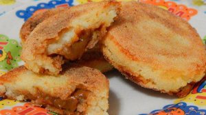 Сырники с варёной сгущёнкой