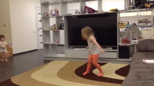 В лесу родилась елочка - ремикс